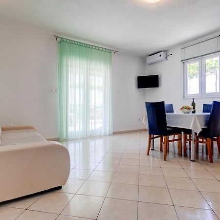 Love Apartments Зечево Экстерьер фото
