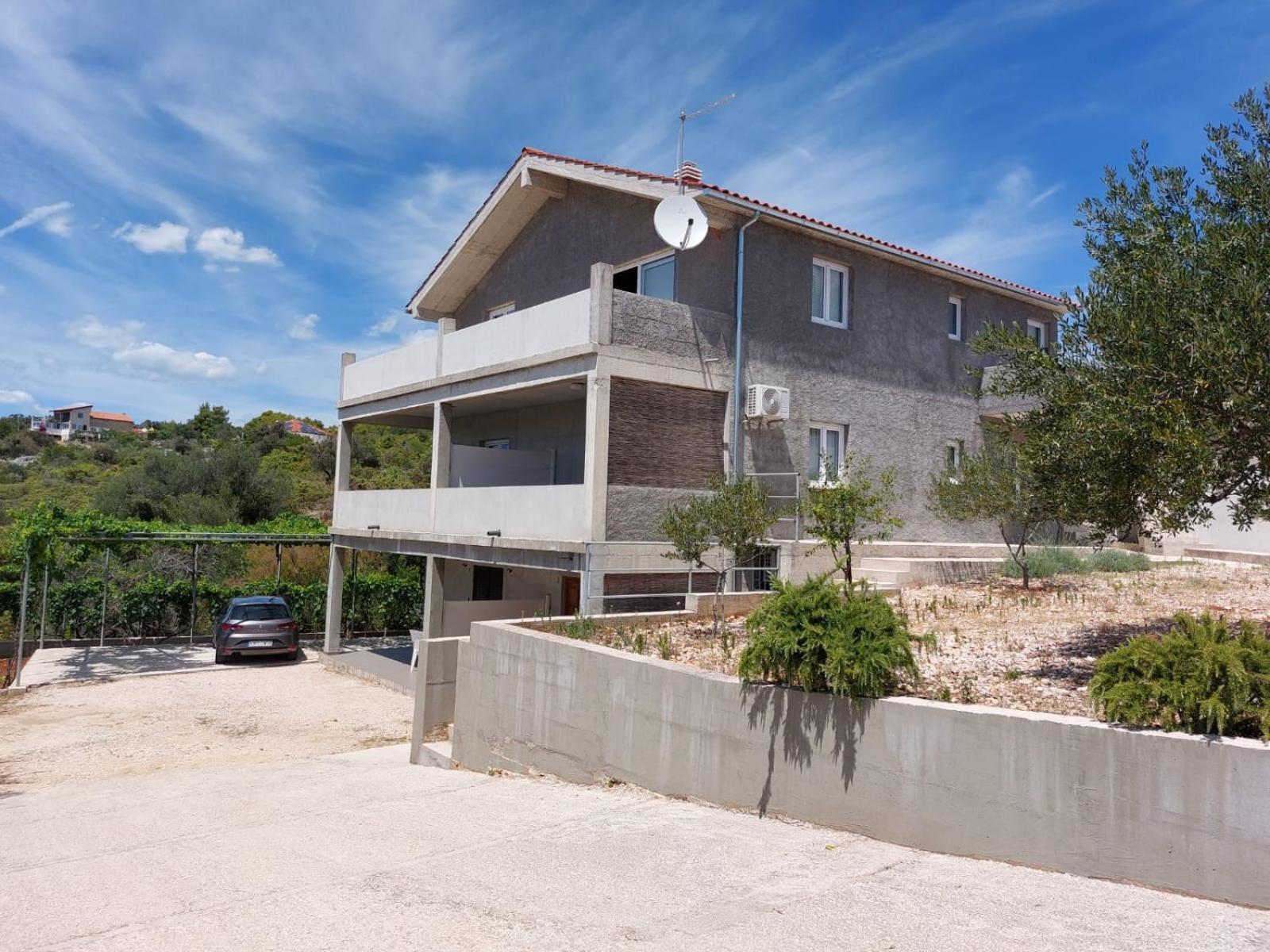 Love Apartments Зечево Экстерьер фото